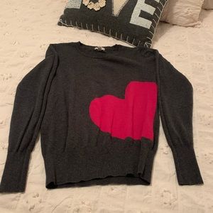 Heart light sweater